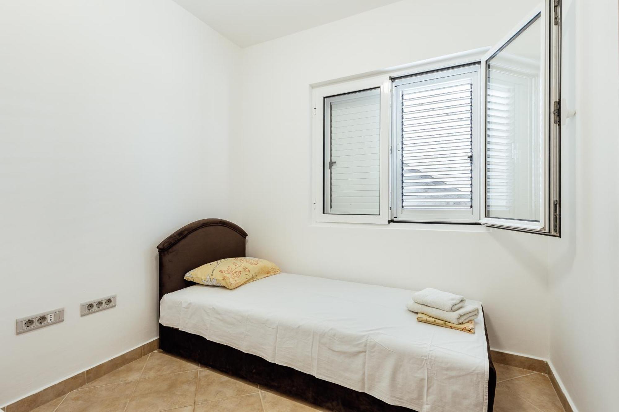 Premium Spot Apartments Herceg Novi Quarto foto