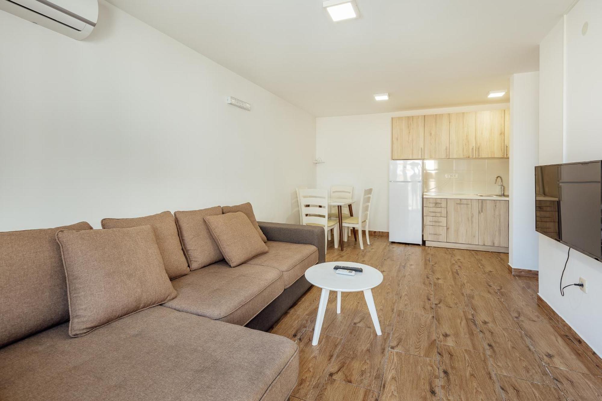 Premium Spot Apartments Herceg Novi Quarto foto
