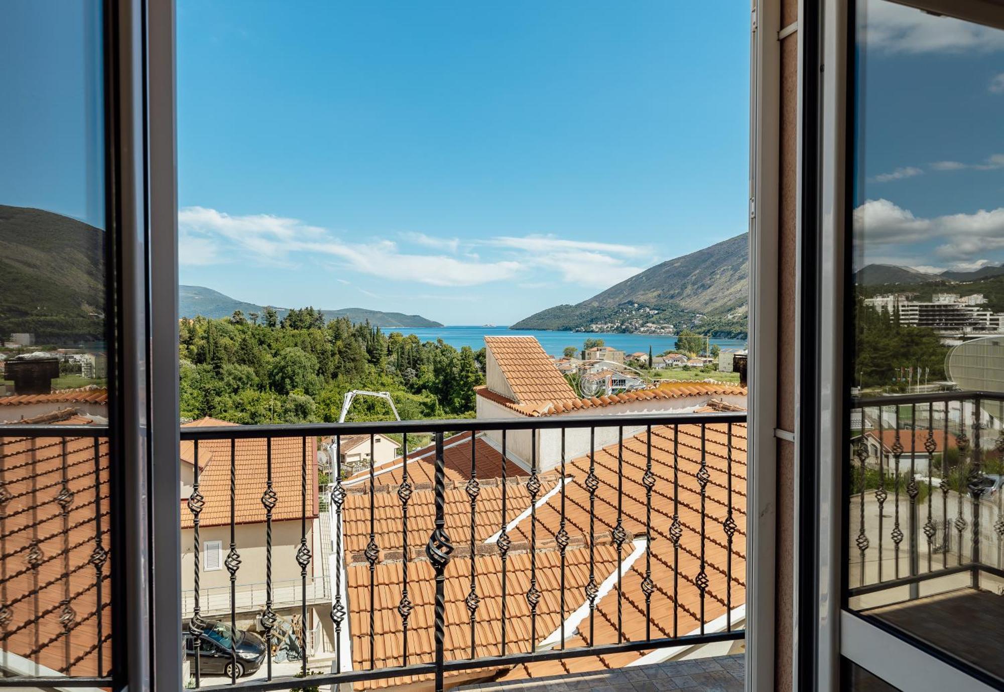 Premium Spot Apartments Herceg Novi Exterior foto